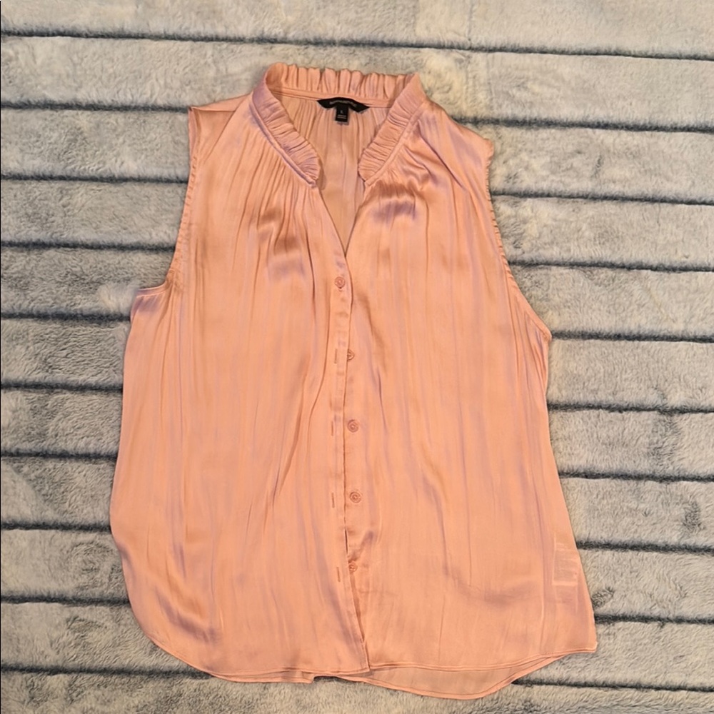 Banana Republic Sleeveless Peach Blouse